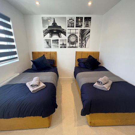 Star London Station Road 3-Bed Haven Londres Exterior foto