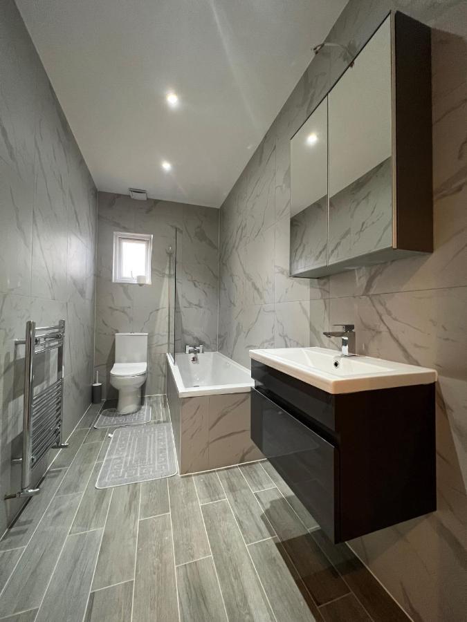 Star London Station Road 3-Bed Haven Londres Exterior foto